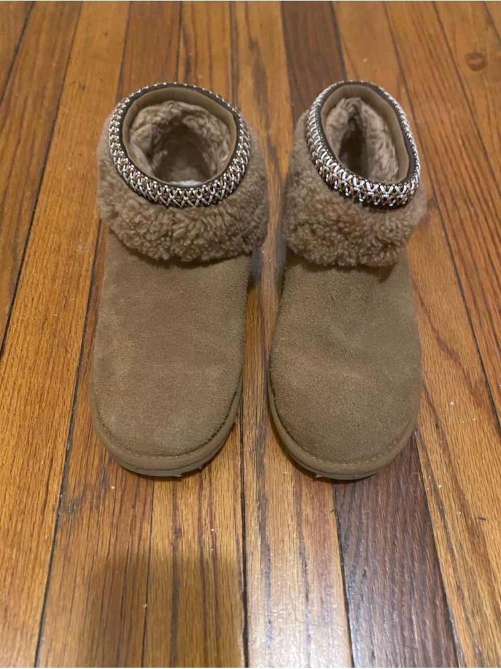 UGG Kids Chestnut Suede Shearling Cuff Boots with Silver Chain Trim